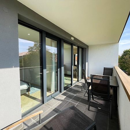 Luxury City Retreat With Terrace โกชิเซ ภายนอก รูปภาพ