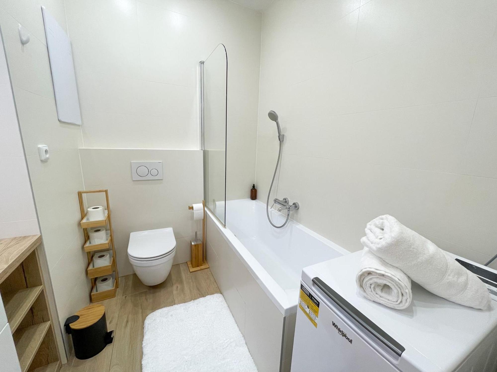 Luxury City Retreat With Terrace โกชิเซ ภายนอก รูปภาพ